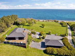 Holiday Home Sahid - 20m from the sea by Interhome Klint